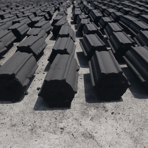 Briquettes de charbon de coco écologiques sans fumée de qualité supérieure avec une durée de combustion de 4 à 6 heures pour une utilisation industrielle au barbecue - Product Image 6