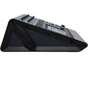 Mezclador Digital Compacto QSC TouchMix-30 Pro de 32 Canales con Pantalla Táctil y 32 Entradas - Product Image 6