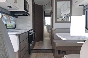 T-h-o-r C-h-a-t-e-a-u 22B d'occasion 2024 prêt à la vente - Product Image 2