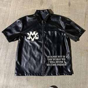 เสื้อเชิ้ตผู้ชายผ้าหนังคุณภาพสูง ปักโลโก้ได้ แขนยาว กระดุมเขาสัตว์ ไซส์ใหญ่ เป็นมิตรกับสิ่งแวดล้อม ระบายอากาศได้ดี แห้งเร็ว สำหรับฤดูหนาว - Product Image 1