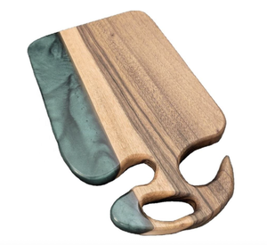 เขียงไม้อีพ็อกซี่ทำด้วยมือหรูหราขนาดใหญ่ที่กำหนดเองได้กระดานชาร์จแบตไม้สีดำธรรมชาติที่สวยงาม - Product Image 4