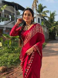 Nuevo Sari de Seda Gajji Suave y Pura, Ajrakh Bandhej, Elegante, para Mujeres Indias, Hecho en India, Sin Estampado, En Existencia - Product Image 2