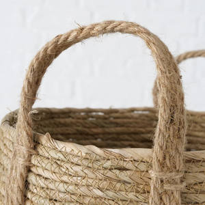 Cestas de mimbre de jacinto de agua de paja tejidas decorativas hechas a mano con mango, productos artesanales al por mayor - Product Image 3