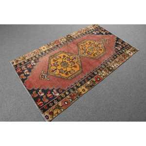 Alfombra Vintage de 3.2x5.7 pies, Alfombra Turca con Acentos Florales en Rojo y Azul - Product Image 4