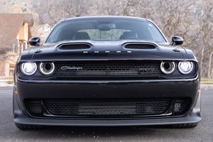 2023 Challenger SRT Hellcat Black Ghost Édition spéciale Modèles Black Ghost, V8 suralimenté de 807 ch, non modifié - Product Image 2