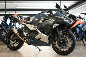 Compra Perfecta <span class=keywords><strong>2023</strong></span>: Motocicleta Deportiva Nueva <span class=keywords><strong>Kawasaki</strong></span> <span class=keywords><strong>Ninja</strong></span> 400 - Product Image 6
