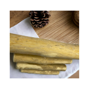 Jouet à mâcher pour chien en bois naturel du Vietnam, matériau écologique, parfait pour le marché de la vente au détail et de l'exportation des animaux de compagnie 2025 - Product Image 1