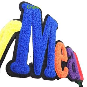 Écusson de lettre en gros Écussons en chenille personnalisés 6 couleurs à repasser sur le dos Sac de broderie Chaussures Accessoires brodés personnalisés - Product Image 3