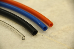 Linh hoạt Ống Hose PU cho khuôn nước làm mát và điều khiển tự động Bảng điều chỉnh trọng lượng nhẹ linh hoạt PU Ống sản xuất - Product Image 5