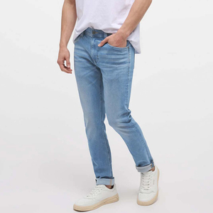 Jeans de Tiro Medio Rectos, Transpirables, de Estilo Casual Elegante, Hechos en Pakistán, de la Mejor Calidad, Personalizados y Ligeros - Product Image 1