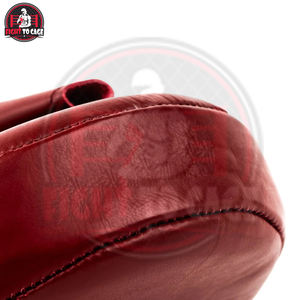 Cibles de frappe Muay Thai en cuir et PU de haute qualité, couleur bordeaux, nouveau design 2026, pour entraînement de boxe et arts martiaux en salle de sport - Product Image 5
