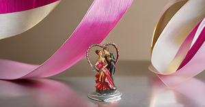 Escultura de resina hecha a mano moderna de 9 pulgadas en forma de corazón abstracto pareja romántica estatua de baile Día de San Valentín decoración de oficina en casa - Product Image 3