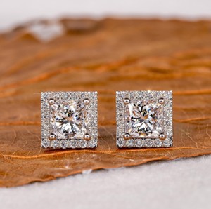 Joyería fina simple 1,50 quilates 14K oro blanco Princesa y corte brillante redondo laboratorio cultivado diamante mujeres Stud tornillo trasero pendientes - Product Image 1