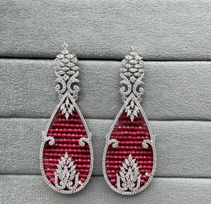 Pendientes elegantes de diseñador para mujer, latón con piedra de circón, ropa de fiesta perfecta, accesorios de moda para regalos de compromiso de boda - Product Image 4