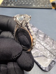Anillo de Compromiso con Diamante Platino Brillante de Corte Brillante con Engaste de Garras, Certificado IGI, Elegante y Sencillo, Anillo de Boda Fino - Product Image 5