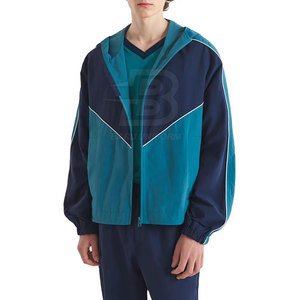 Conjunto cortavientos cómodo de material duradero para hombre, ropa ajustada, conjunto cortavientos a la venta - Product Image 3