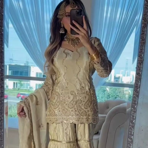 Conjunto de Traje Sharara con Dupatta, Seda Chinon Pesada, Bordado con Lentejuelas de 5 mm, Estilo Vintage, Holgado y Natural para Verano - Product Image 1