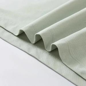 T-shirt fonctionnel à col rond et manches courtes, respirant, en maille, antibactérien, protection UV, personnalisation sportive, mode estivale pour les jeunes - Product Image 2