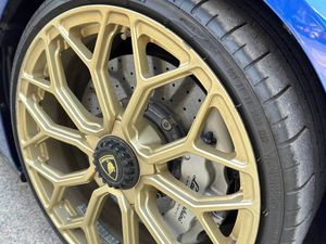 GARANTIZADO AUTÉNTICO 2019 LAMBO RGHINI URUS 641HP V8Y MULTI COLOR - Product Image 2