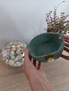 Panier en macramé à fleurs bleues mignon Organisateur de rangement polyvalent Fait à la main Élégant Fonctionnel Décoratif Utilisation domestique en provenance d'Inde - Product Image 6