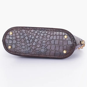 Manufacturing Custom Made <b>Small</b> Cross body Leather <b>Bags</b> <b>Side</b> <b>Bags</b> Genuine Leather Chest Pack Woman Sling Messenger <b>Bags</b> - Product Image 5