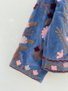 เสื้อแจ็คเก็ตผ้าฝ้ายกำมะหยี่ใช้ได้ทั้งชายและหญิงทำจากผ้าฝ้ายคุณภาพเยี่ยมมีกระดุมคอตั้งเสื้อโค้ทสำหรับฤดูหนาวของขวัญที่ยอดเยี่ยมสำหรับเธอแบบอินเดีย - Product Image 2