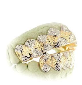 Grillz Modelo Diamond Dust and Diamond Cuts con Color Blanco o Amarillo, Plata Esterlina 925, Oro 10K, Oro 14K con Grillz - Product Image 3