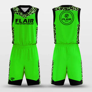 Ensemble de vêtements de basket-ball personnalisables de haute qualité pour hommes-Hauts et shorts de sport respirants avec impression numérique Plus - Product Image 5