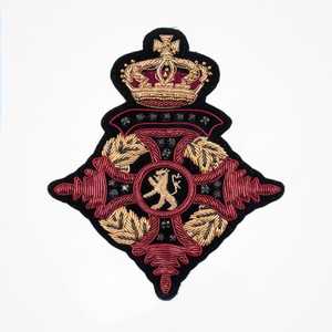 Insignia de Parche Bordada Personalizada, Diseño de Forma de Flor de Hierro con Cuentas de PVC y Material de Goma para Decoración de Ropa - Product Image 5