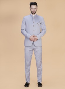 Traje de Dos Piezas para Hombre en Gris Claro Moderno, Ideal para Oficina, Bodas, Banquetes y Ocasiones Especiales, Disponible al Mejor Precio - Product Image 2