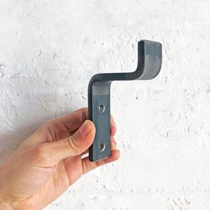 Classic Farmhouse Cast Iron Wall <b>Hook</b> For Rustic Country Style Decoration And Functional Storage Of Household Items - Product Image 2