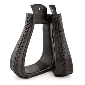 Estribos de campana con cordones de cuero Premium para caballos Estribos de sillín occidental Cuero antideslizante hecho a mano Montar a caballo de alta resistencia - Product Image 4