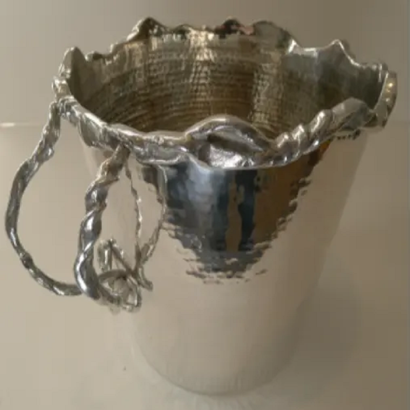 กำหนดเอง