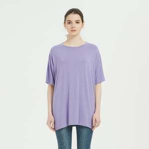 Dernière conception de t-shirt confortable T-shirt de belle couleur respirant personnalisable en gros pour les femmes - Product Image 6