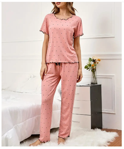 Qualité supérieure Femmes Impression Personnalisée Casual Volants Garniture Salon Ensemble À Manches Courtes Col Rond Haut Pantalon Confortable Coupe Décontractée - Product Image 4