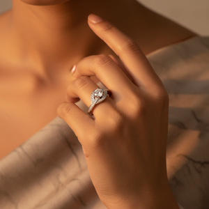 Anillo de Plata 925 con Diamantes para Compromiso de Mujer - Elegante y Deslumbrante - Product Image 2