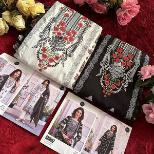 Collection de luxe: auto-brodé noir et blanc Lawn Shalwar Kameez avec options Dupatta - Product Image 1