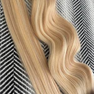 Extensions de cheveux Genius Weft, mélange blond platine bronze 27/60, cheveux humains brésiliens Remy 12A, ondulation profonde - Product Image 5
