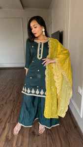 Lehenga Choli traditionnel pakistanais en soie romaine brodée, tenue de fête indienne pour mariage, avec dupatta en filet et sharara shalwar - Product Image 4