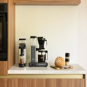 Livraison rapide Moccamaster KBG Select Achetez maintenant Profitez d'un café de qualité supérieure à la maison - Product Image 3