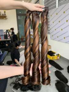 Single Weft <b>Magic</b> Bouncy Texture Virgin Vietnamese Remy <b>Hair</b> Extensions Wholesale Price <b>Hair</b> Bundles - Product Image 4