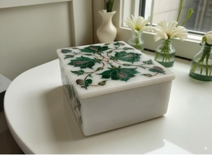 Boîte à bijoux rectangulaire en marbre blanc avec incrustation de malachite, boîte à souvenirs en pierre de luxe faite à la main - Product Image 3