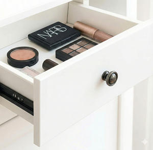 Poignées de meuble contemporaines en alliage de zinc – Écologiques et durables pour cuisine, armoire, chambre, bureau à domicile – Installation facile - Product Image 5