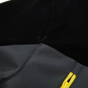 Chaqueta de Invierno Softshell con Capucha y Logotipo Frontal, Transpirable, Ecológica, Duradera, Ligera y Cálida para Exteriores, para Hombre, para el Día a Día - Product Image 4