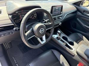 Nissan Altima 2.5 S-R FWD 2022 - Product Image 5