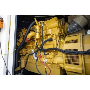 เครื่องกำเนิดไฟฟ้าดีเซลอุตสาหกรรมสามเฟส 600 กิโลวัตต์ - 277/480 โวลต์ แบบปิด รุ่นสำรองไฟฟ้าเชิงพาณิชย์ รุ่น C18 - Product Image 4