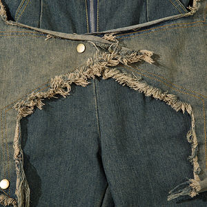 Streetwear personnalisable à jambes larges, denim monogramme, gaufrage, deux patchs au genou, finition délavée, tissu denim de haute qualité, OEM - Product Image 5