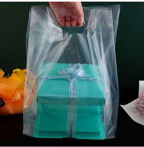Bolsa de plástico barata con asa troquelada y logotipo plegable para compras, bolsa de plástico con estampado de huecograbado - Product Image 6