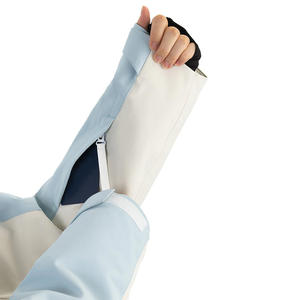 Chaqueta de esquí personalizada de fabricante OEM para mujer con ajuste a prueba de viento, tela impermeable, Impresión de logotipo y soporte de marca - Product Image 4