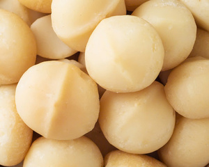 Nueces de Macadamia Tostadas Crujientes Sin Cáscara de Primera Calidad, Elaboradas Cuidadosamente por un Fabricante Vietnamita Líder - Product Image 2